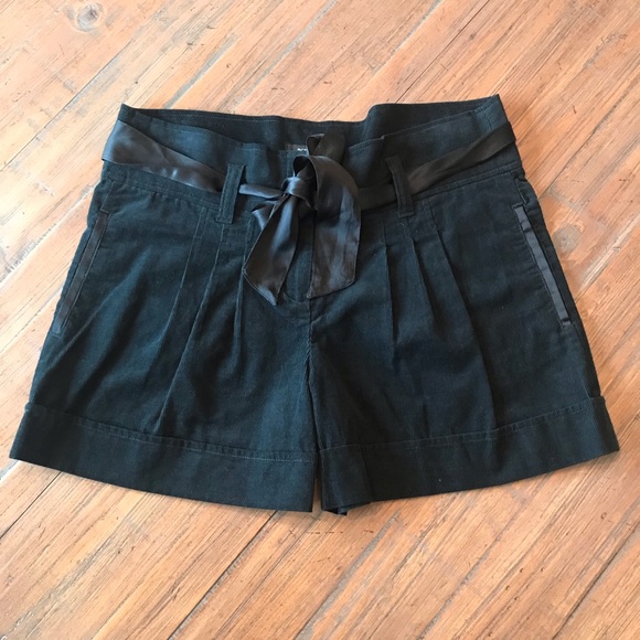 BCBGMaxAzria size 6 dark navy corduroy shorts - Picture 1 of 8